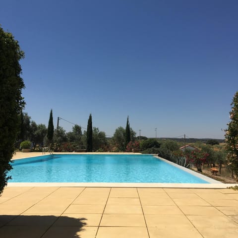 Herdade Do Charito Bed and Breakfast in Évora District, Portugal