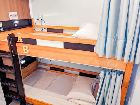 Bed, Bedroom, Area and facilities, bunk bed