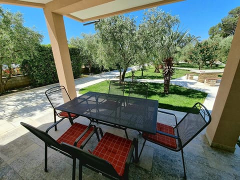 Balcony/Terrace, Garden view