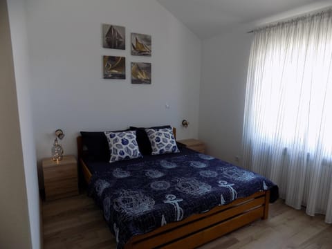 Villa Jukic Apartamento in Murter