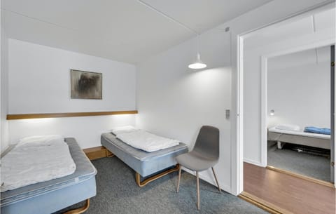 3 Bedroom Lovely Apartment In Ringkbing Condo in Søndervig