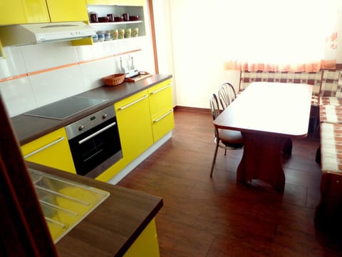 Coffee/tea facilities, Kitchen or kitchenette