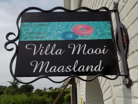 Villa Mooi Maasland Casa in Limburg (province)