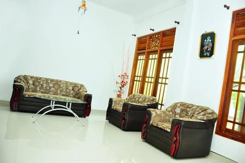 Randu Homestay and Restaurant Alquiler vacacional in Tangalle