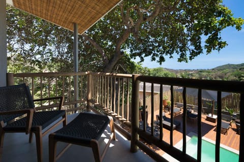 Balcony/Terrace, Pool view