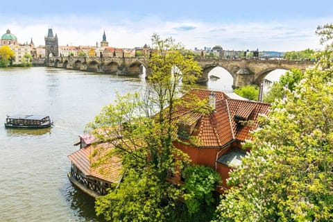 Residence Charles Bridge Condominio in Prague