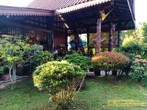 Friendly Koh Jum Resort in Krabi Changwat