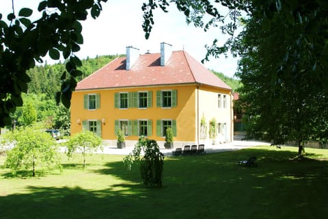 Facade/entrance, On site