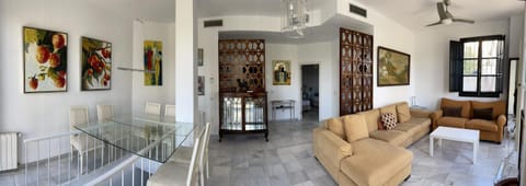 Casas de Sevilla - Apartamento Puente de Triana Condominio in Seville