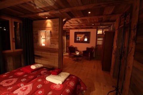 Chambres d'hôtes de charme Douglas Bed and Breakfast in Samoëns