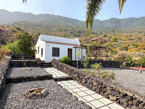 La Casita de Malnombre House in El Hierro