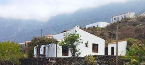 La Casita de Malnombre House in El Hierro