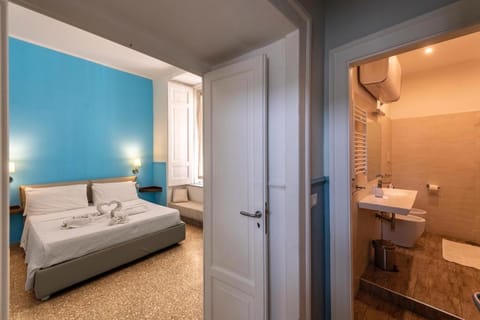 Aragonese Luxury Rooms Bed and Breakfast in Naples