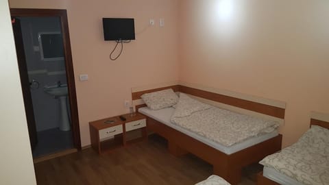 Guest house Kruna Bed and Breakfast in Zlatibor District, Serbia