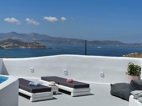 Day, View (from property/room), Balcony/Terrace, Seating area, Sea view