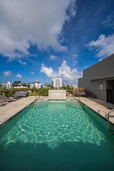 Moderno Residences By Bay Breeze Copropriété in Bay Harbor Islands