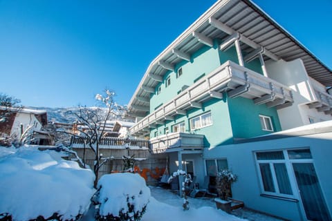 Property building, Winter