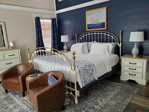 Anchor Inn Boutique Hotel Hôtel in South Bass Island