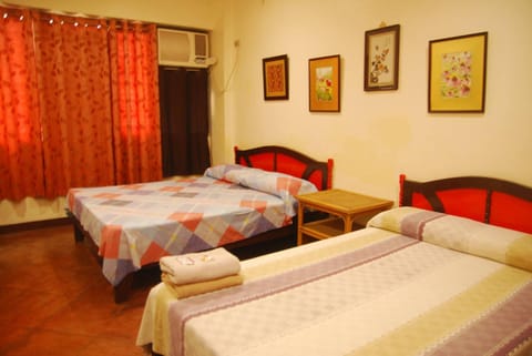 Centro Mactan Suites Inn in Lapu-Lapu City