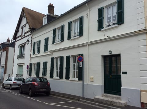 Property building, Facade/entrance, Street view