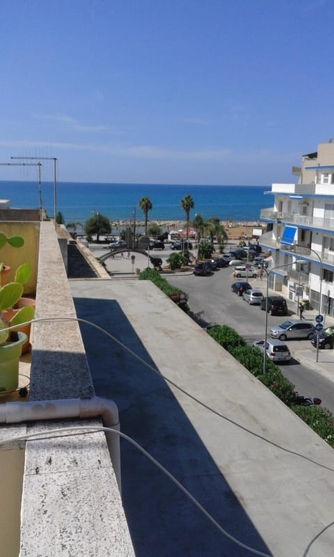 Balcony/Terrace, City view, Sea view