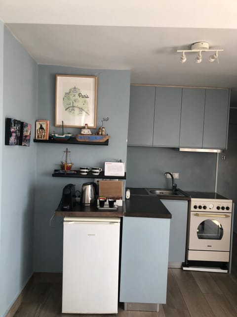 Piraeus Apartment with Endless View Apartment in Pireas