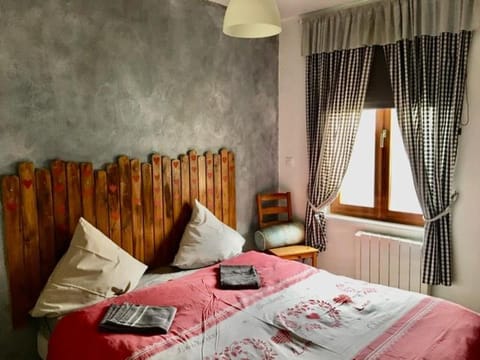 Gite Saint Florent Studio Apartment Parking Gratuit Apartment in Strasbourg