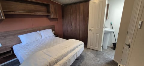 Excellent Static Caravan Terrain de camping /
station de camping-car in Shanklin