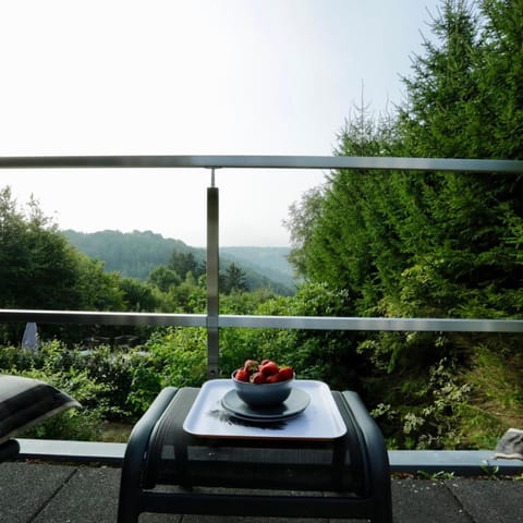 Day, Summer, Garden, Balcony/Terrace, On site, Garden view