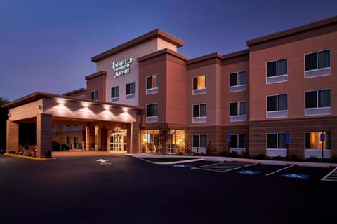 Fairfield Inn & Suites by Marriott Alexandria,Virginia Hotel in Belle Haven