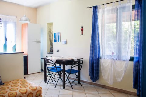 Appartamento Di Basilia Condominio in Bari Sardo