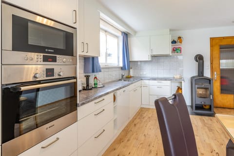 Ferienwohnung Metzler - Blick auf die Berge Apartment in Vorarlberg, Austria