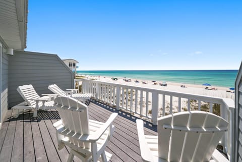 Three Steps to the Beach Townhouse House in Inlet Beach