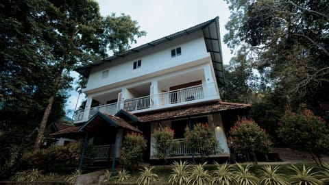 Vythiri Holiday Resort, Wayanad Resort in Kerala