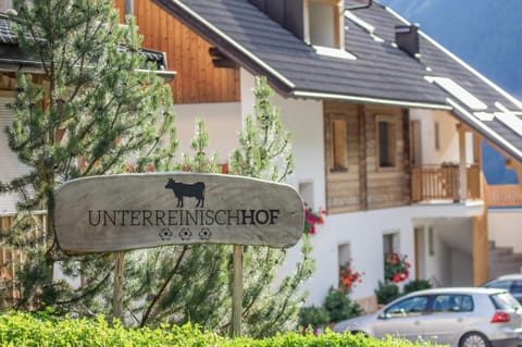 Unterreinischhof Farm Stay in Trentino-South Tyrol