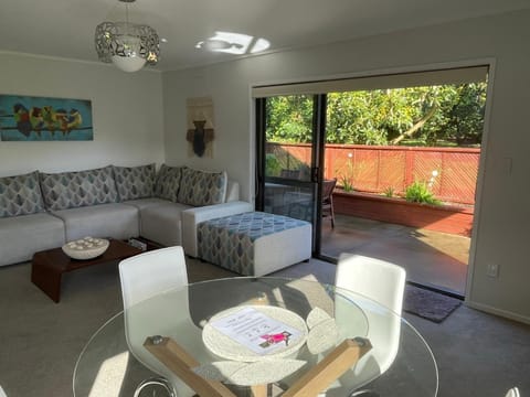 Baybell Lodge Bed and Breakfast in Tauranga