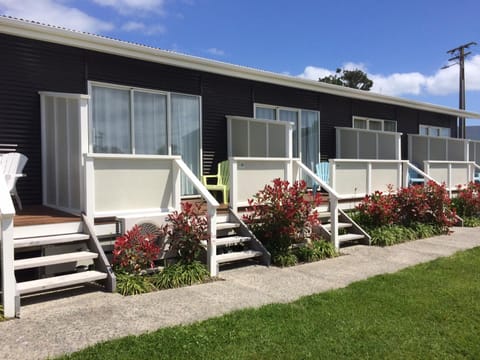 Property building, Balcony/Terrace