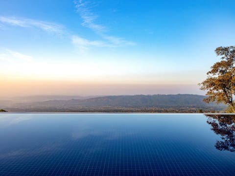 Pool view, Swimming pool