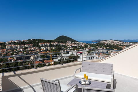 Niko's Sea View Apartment Apartamento in Dubrovnik
