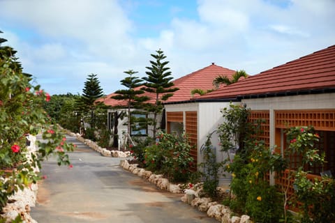 Allamanda Imgya Coral Village Natur-Lodge in Okinawa Prefecture