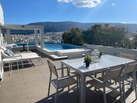 Athens Lycabettus Hill Penthouse, Private Roof Garden & Pool Condominio in Athens