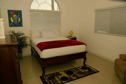 Caymanas Estate House Haus in Portmore