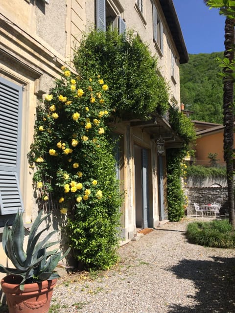 Villa Ruscone Maison in Province of Lecco