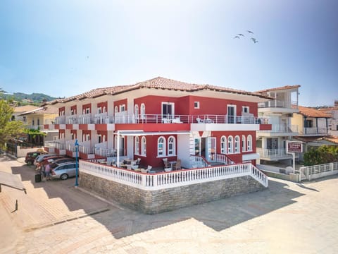 Property building, Day, Street view, Location, Parking