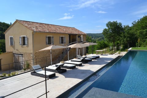 Facade/entrance, Pool view
