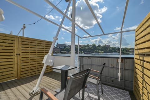 Patio, Day, Natural landscape, View (from property/room), Balcony/Terrace