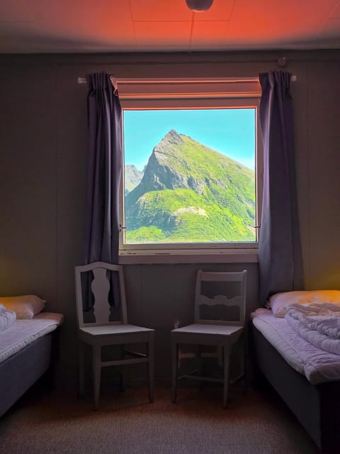 Bed, Natural landscape, Bedroom, Mountain view