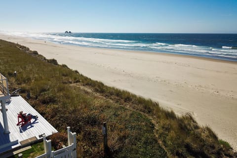 Aliyah - Oceanfront Home House in Rockaway Beach