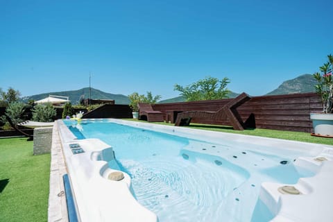 Hot Tub, Pool view, Swimming pool