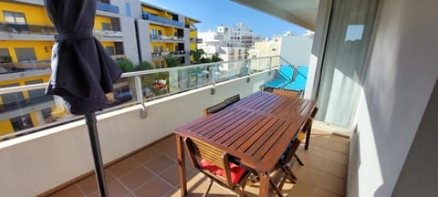 Off site, Balcony/Terrace, Balcony/Terrace, Dining area, Sunrise, sunbed